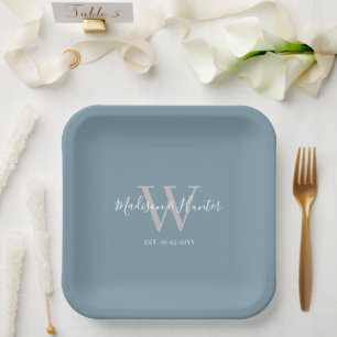 Modernes Blue Wedding Script Monogram Pappteller