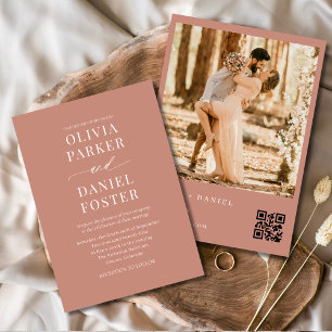 Modernes Boho Terracotta QR Code Foto Wedding Einladung