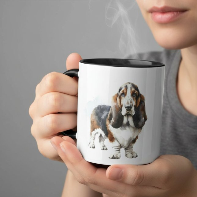 Modernes Braun/Schwarzes Basset-Hund personalisier Tasse (Von Creator hochgeladen)