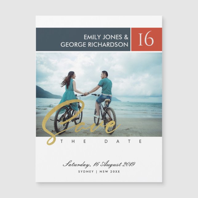 MODERNES BRUSH SCRIPT COUPLE FOTO SAVE THE DATE MAGNETKARTE (Vorderseite)