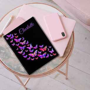 Modernes bunter Schmetterlingsmuster mit individue Notizbuch