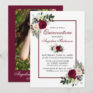Modernes Burgunder Blumengrün Foto Quinceanera Einladung