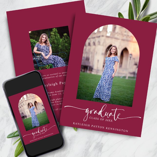 Modernes Burgundy Script Abschluss Arch Foto Ankündigung (Modern Burgundy Script Graduation Arch Photo Announcement with Instant Download)