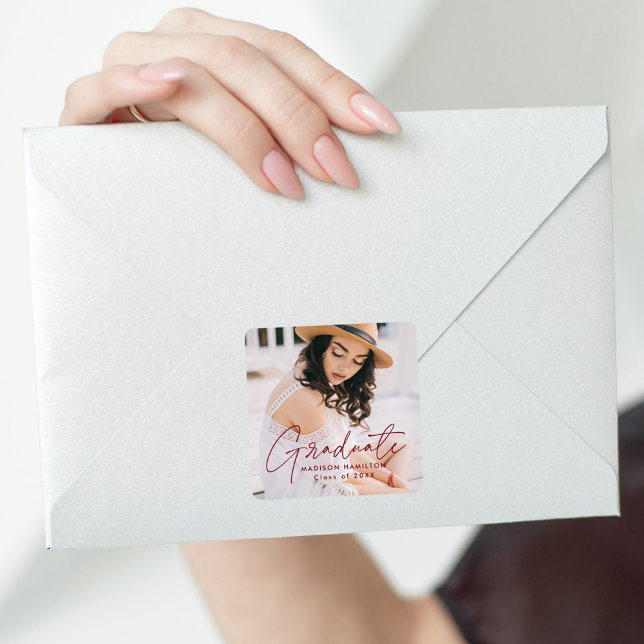 Modernes Burgundy Script Abschluss Foto Quadratischer Aufkleber (Von Creator hochgeladen)