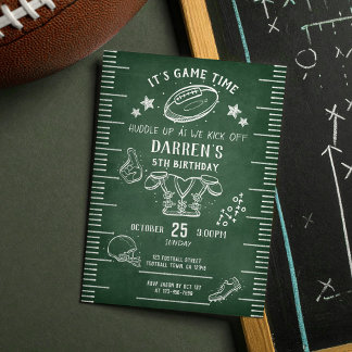 Modernes Chalkboard Fußball Athletic Geburtstag Einladung
