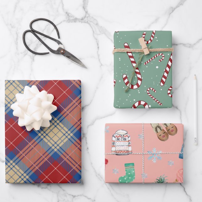 Modernes, charmantes Muster kariert grün l rot Xma Geschenkpapier Set (Vorderseite)