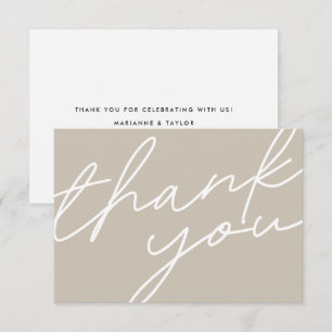 Modernes Chic Light Taupe Kalligrafie Script Hochz Dankeskarte