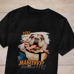 Modernes Comic Einfaches Cooles Grunge Custom Pet  T-Shirt<br><div class="desc">Dieses einfache und klassische Design besteht aus Serifentypografie und fügt ein individuelles Foto Ihres Haustieres hinzu.</div>