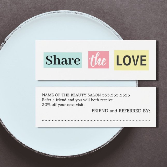 Modernes Cooles Beauty Salon Referat (Von Creator hochgeladen)