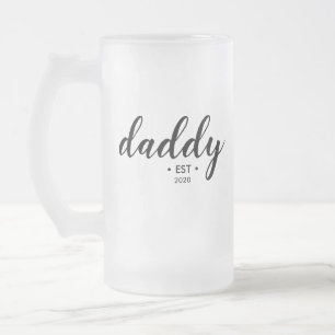 Modernes Daddy im etablierten Jahr Mattglas Bierglas
