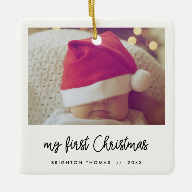 Modernes Drehbuch Baby's First Christmas Foto Keramikornament (Vorderseite)