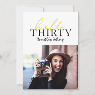 Modernes Drehbuch & geometrisches 30. Foto