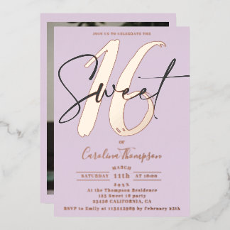 Modernes Drehbuchlavender Foto Sweet 16 Rose Gold Folieneinladung