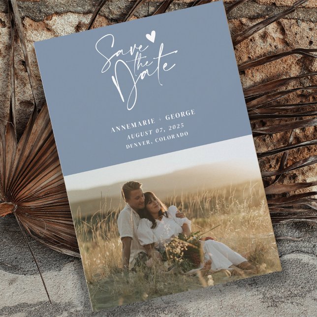 Modernes Dusty Blue Calligraphy Script Foto Save The Date (Von Creator hochgeladen)