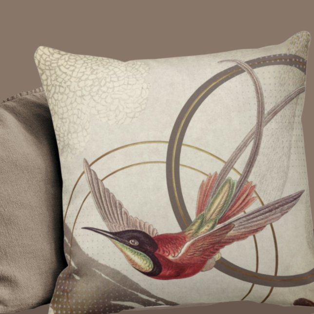 Modernes Ecru Hummingbird Design | Taupe Kissen (Von Creator hochgeladen)