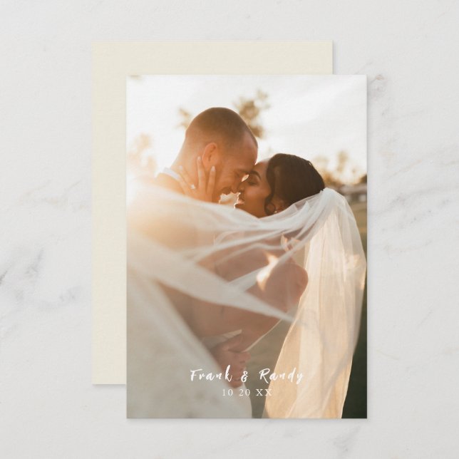 Modernes einfaches Minimalistisches Newlyweds Foto Dankeskarte (Vorne/Hinten)