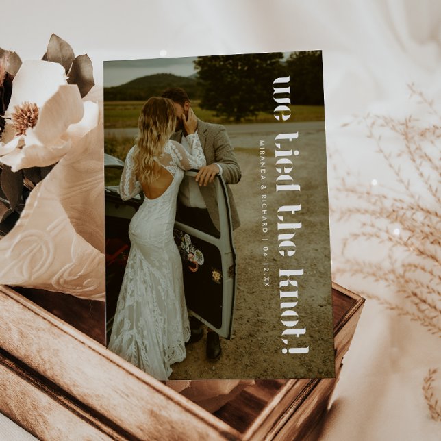 Modernes, elegantes 2-Foto Hochzeitsfest Ankündigung (Von Creator hochgeladen)