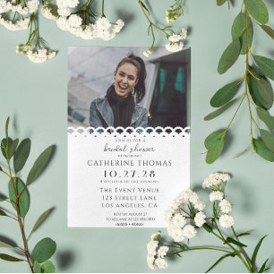 Modernes elegantes Brautparty mit weißem Spitzen-F Einladung