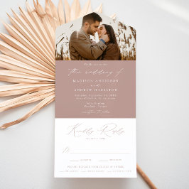 Modernes elegantes Dusty Rose Foto Wedding All In One Einladung