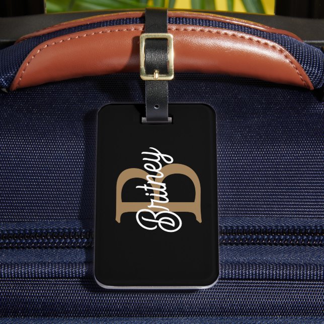 Modernes elegantes Monogramm Name Black Gold Scrip Gepäckanhänger (Vorderseite Insitu 2)