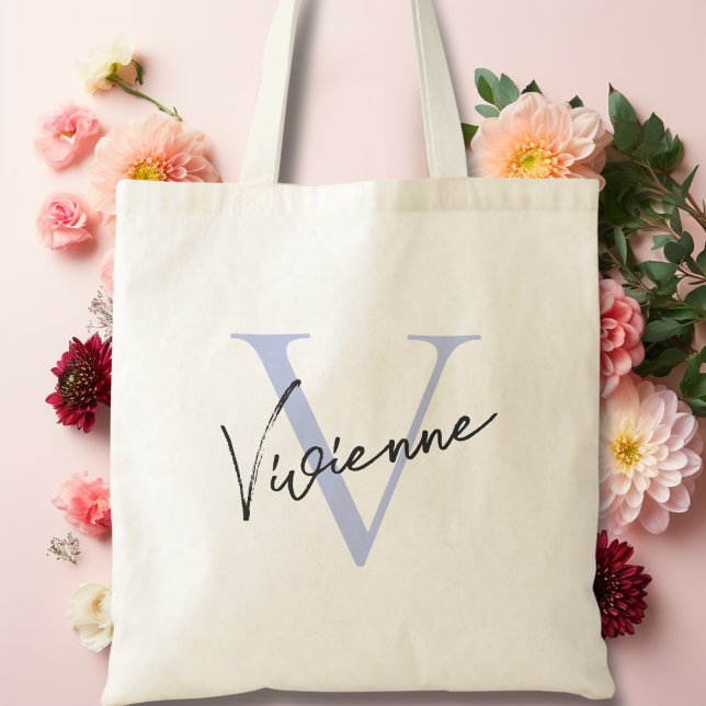 Modernes, elegantes Personalisiertes Monogramm Tragetasche (Modern Elegant Dusty Blue Personalized Monogram Tote Bag)