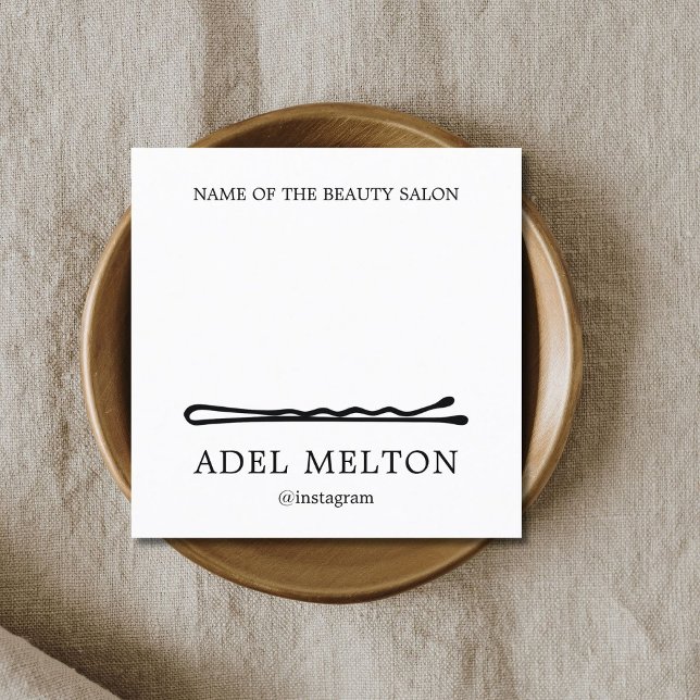 Modernes elegantes Schwarz-weißes Button Salon Treuekarte (Von Creator hochgeladen)