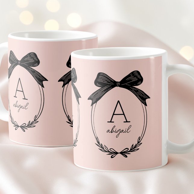 Modernes, erstklassiges Schwarzweiß-Rosa-Monogramm Kaffeetasse (Modern Initial Chic Black Bow Blush Pink Monogram Coffee Mug)