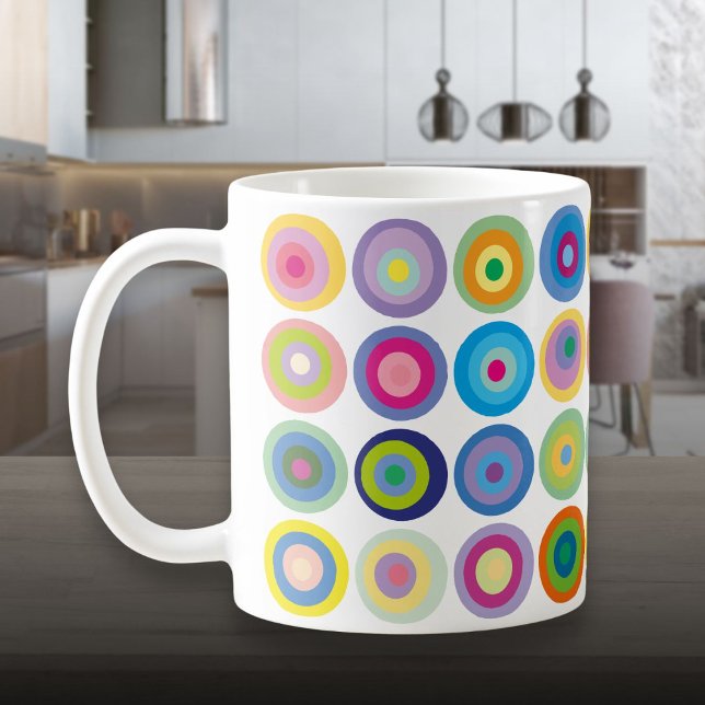 Modernes, farbenfrohes Muster aus Zirkeln des Mitt Kaffeetasse (Modern Colorful Mid Century Circles Pattern Coffee Mug)