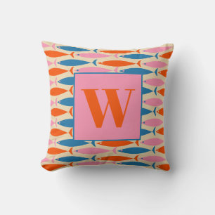 Modernes Fischmuster aus dem Mittelalter mit dem P Kissen