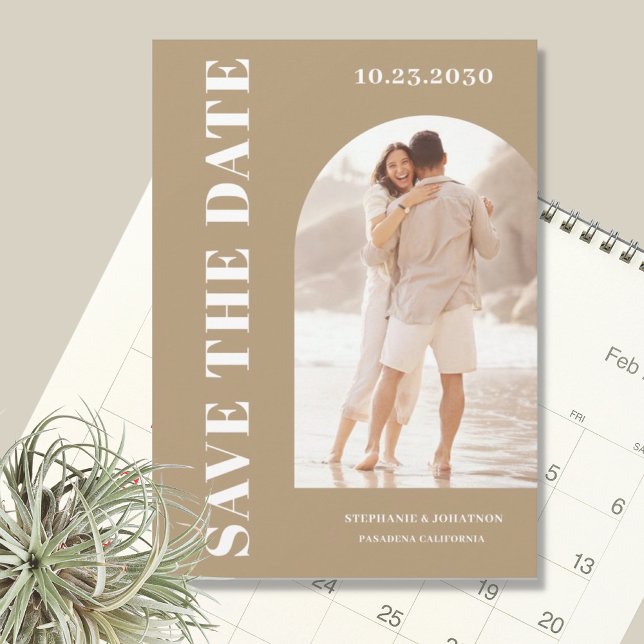 Modernes Foto Arch Beige Save The Date (Von Creator hochgeladen)