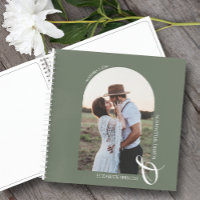 Modernes Foto Arch Sage Green WedgeGuest Book