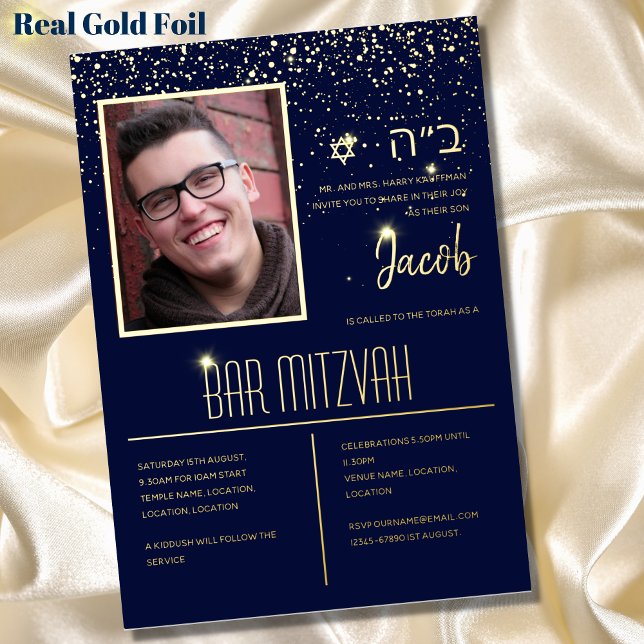 Modernes FOTO Bar Mitzvah mit HEBREW Blue Gold Folieneinladung (Von Creator hochgeladen)