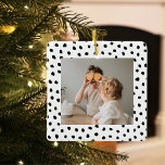 Modernes Foto & Black Dots Schönheitsgeschenk Keramikornament<br><div class="desc">Modernes Foto & Black Dots Schönheitsgeschenk</div>