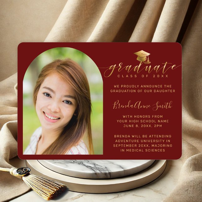 Modernes Foto Gold Cap Script auf Maroon Abschluss Ankündigung (Maroon and Gold Script Photo High School Graduation Announcement with furture college plans)