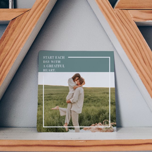 Modernes Foto Grüne Familie Liebliches Geschenk (Von Creator hochgeladen)