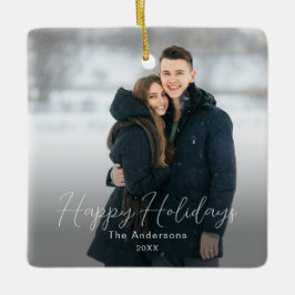 Modernes Foto - Happy Holidays Familienname Keramikornament