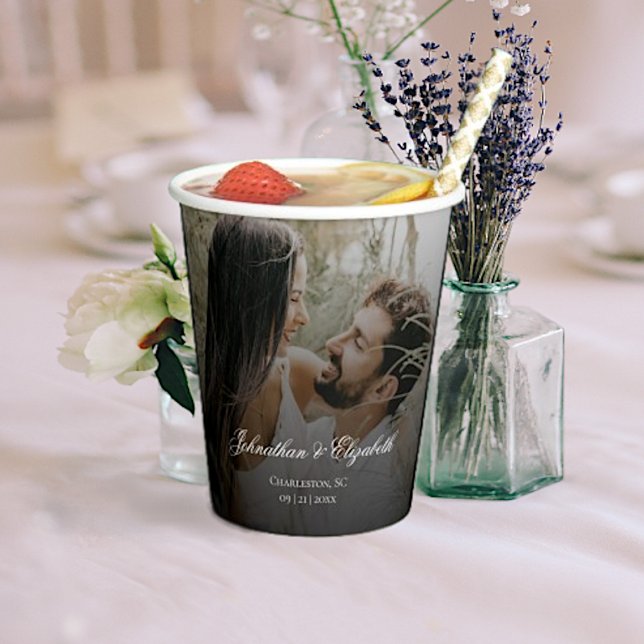 Modernes Foto mit Black Overlay-Hochzeit Pappbecher (Modern Photo and Black Overlay Wedding Paper Cups)