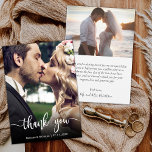 Modernes Foto mit Handschrift Dankeschön-Karte Dankeskarte<br><div class="desc">Modernes handgeschriebenes Hochzeitsstift Foto Dankeschön Karte. Moderne Stilvolle Hochzeit danke Ihnen Postkartenvorlage mit einem vollen vertikalen Foto auf der Vorderseite mit dem Overlay Text "Danke" in einem handgeschriebenen Typografie-Script-Schriftart in Weiß auf dem Bild. Personalisieren Sie den individuelle Name und danken Sie Ihnen Nachricht. Wenn Sie lieber Ihre Notiz handschreiben, löschen...</div>