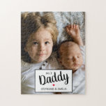 Modernes Foto Nr. 1 Daddy Puzzle<br><div class="desc">Ein tolles Geschenk für Väter, Geburtstage, Weihnachtsgeschenke und besondere Tage, personalisiert nur für ihn! Dieses moderne Puzzle Nr. 1 Daddy mit einem Foto mit einem modernen quadratischen Etikett und einer modernen Grußschablone, die leicht angepasst werden kann. Alle Stile, Größen und Farben des Schriftartes können leicht verändert werden, indem Sie nach...</div>