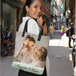 Modernes Foto und Personalisierter Name Minze Gesc<br><div class="desc">Das moderne Foto mit Personalisierten Namen und Mint Geschenk! Dieses einzigartige und nachdenkliche Geschenk ist dazu gedacht, die besonderen Momente Ihrer Familie zu feiern und zu schätzen.Gönnen Sie sich mit dem modernen Foto und dem Personalisierten Namensschild ein Geschenk von gepflegten Erinnerungen und personalisierter Süße. Es ist eine sinnvolle und reizvolle...</div>