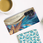 Modernes Fraktal Blue Gold Handwriting Name Case M<br><div class="desc">Dieses Design ist auch auf anderen Telefonmodellen erhältlich. Wählen Sie Gerätetyp aus, um andere iPhone-, Samsung Galaxy- oder Google-Hüllen zu sehen. Einige Stile können geändert werden, indem Sie Style auswählen, wenn dies eine Option ist. Dieses Design kann in dem Bereich personalisiert werden, der durch das Ändern des Fotos und/oder Textes...</div>