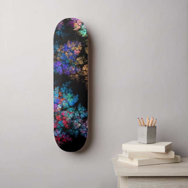 Modernes Fraktal in Schwarz Skateboard (Wandkunst)