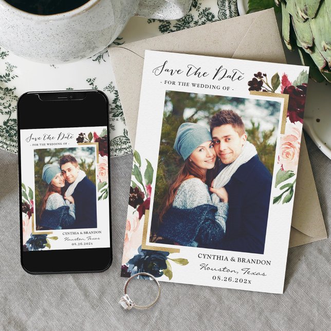 Modernes Frame Burgundy Blush Foto Save The Date (Von Creator hochgeladen)