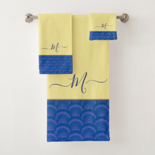 Modernes Gelbes Küstenblauer Seashell-Monogramm Badhandtuch Set