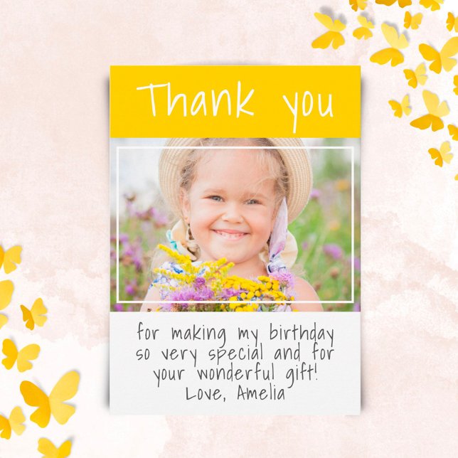 Modernes Gelbmädchen Custom Foto Geburtstag Dankeskarte (Von Creator hochgeladen)