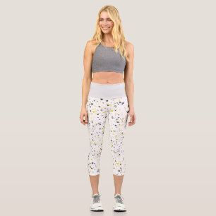 Modernes geometrisches, gelbes Terrazzo-Muster Capri Leggings