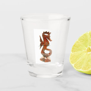 modernes geschnitztes hölzernes Seepferd Schnapsglas