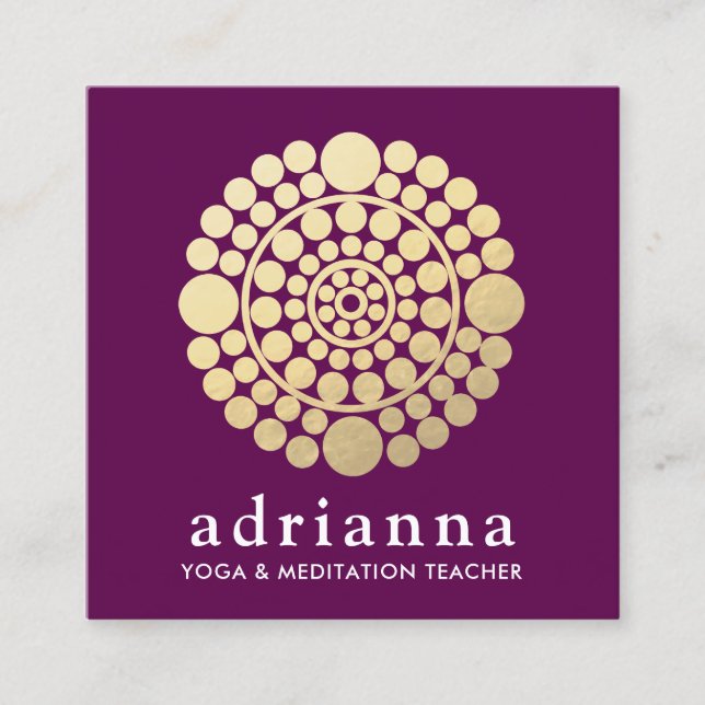 Modernes Gold Burgundy Circle Logo Mandala Quadratische Visitenkarte (Vorderseite)