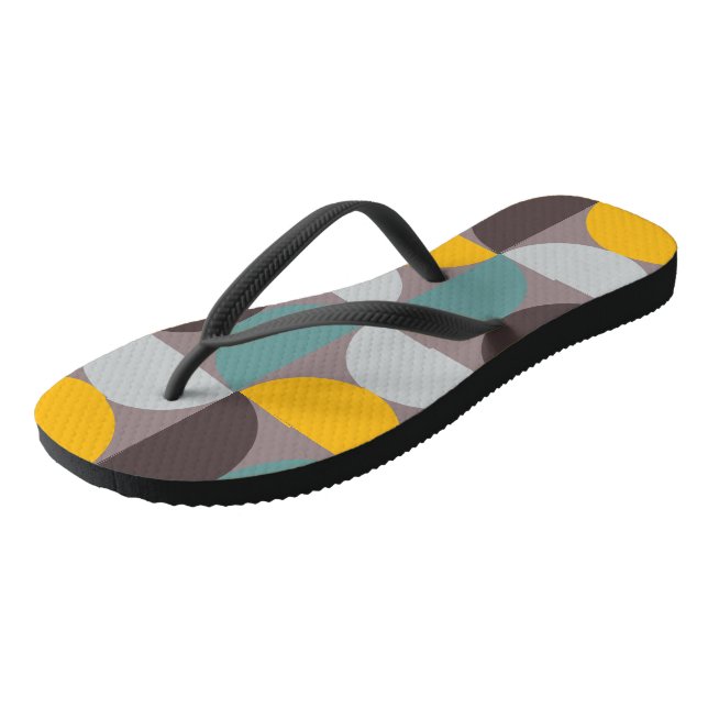 Modernes Gold Moon Horizon des Mittelalters Flip Flops (Schrägansicht)