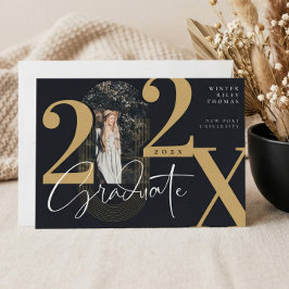 Modernes Graduate Script 2022 Concentric Arch Foto Einladung